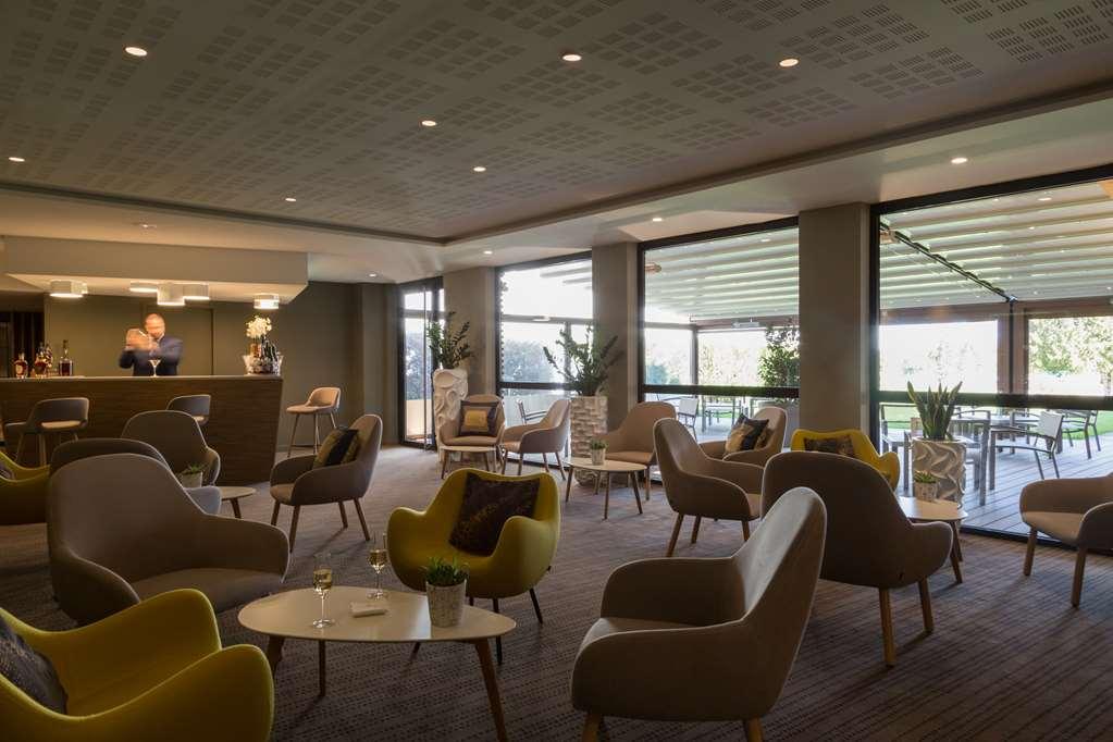 Hotel Domaine La Charpiniere, The Originals Collection Saint-Galmier Restaurante foto