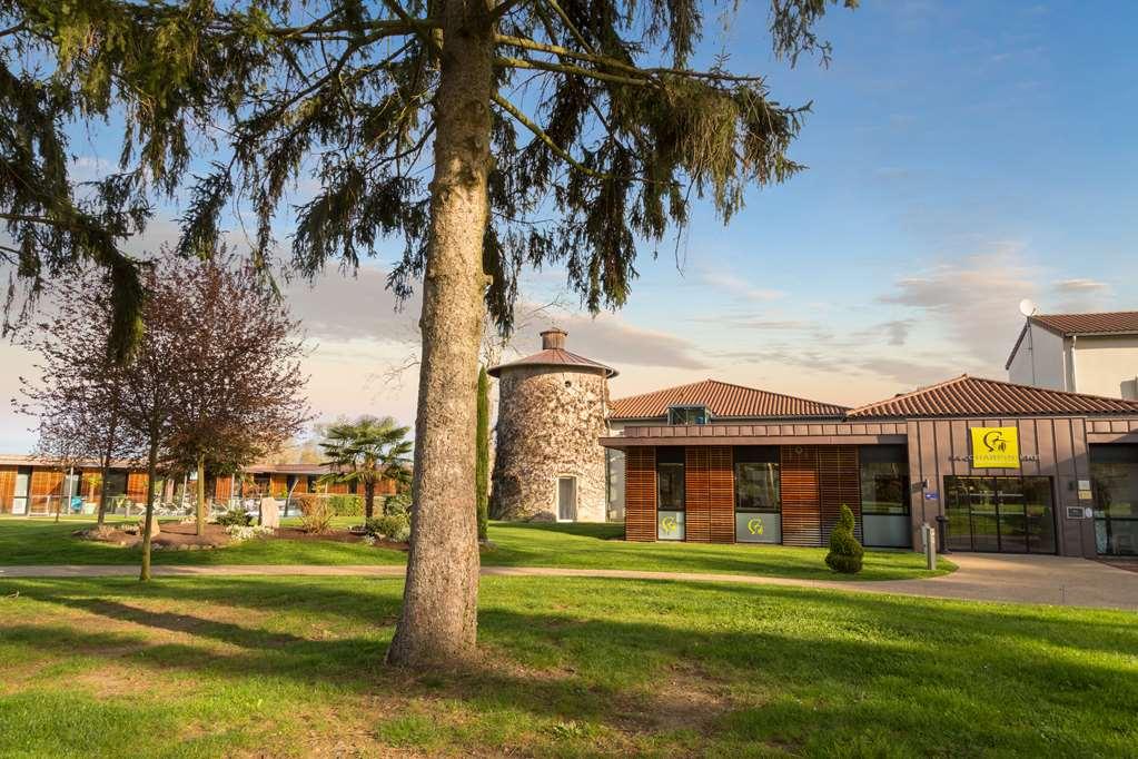 Hotel Domaine La Charpiniere, The Originals Collection Saint-Galmier Exterior foto